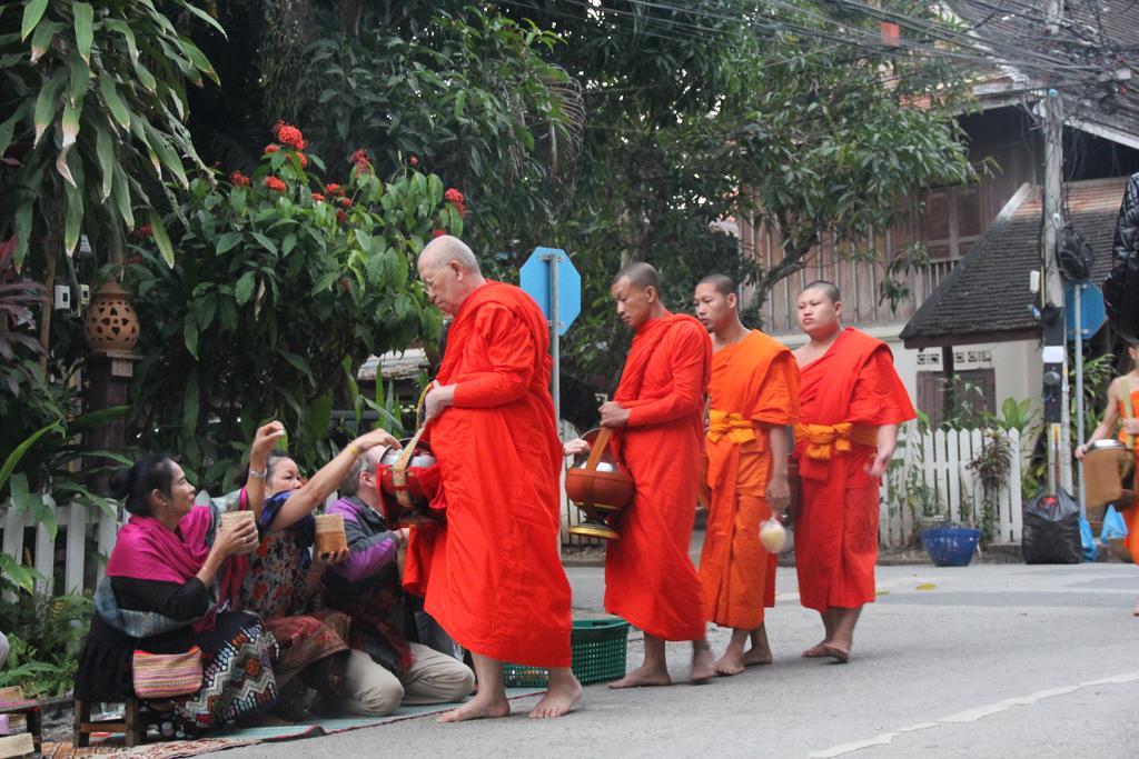 Wisdom Laos Hotel Luang Prabang Exterior photo