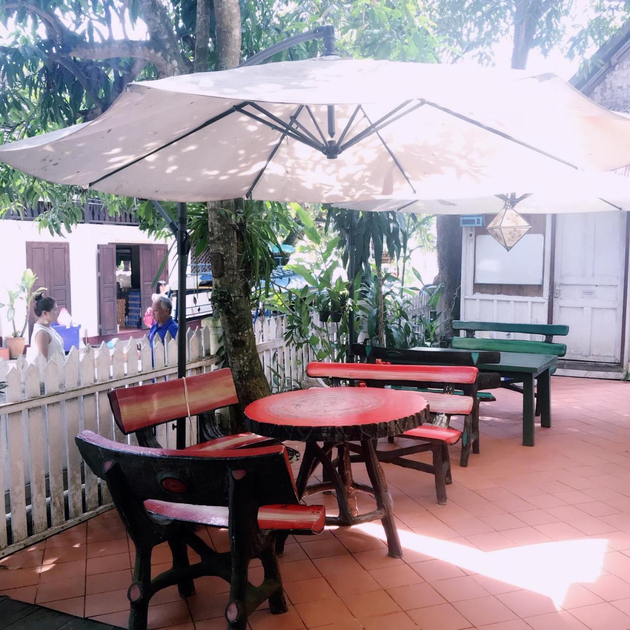 Wisdom Laos Hotel Luang Prabang Exterior photo