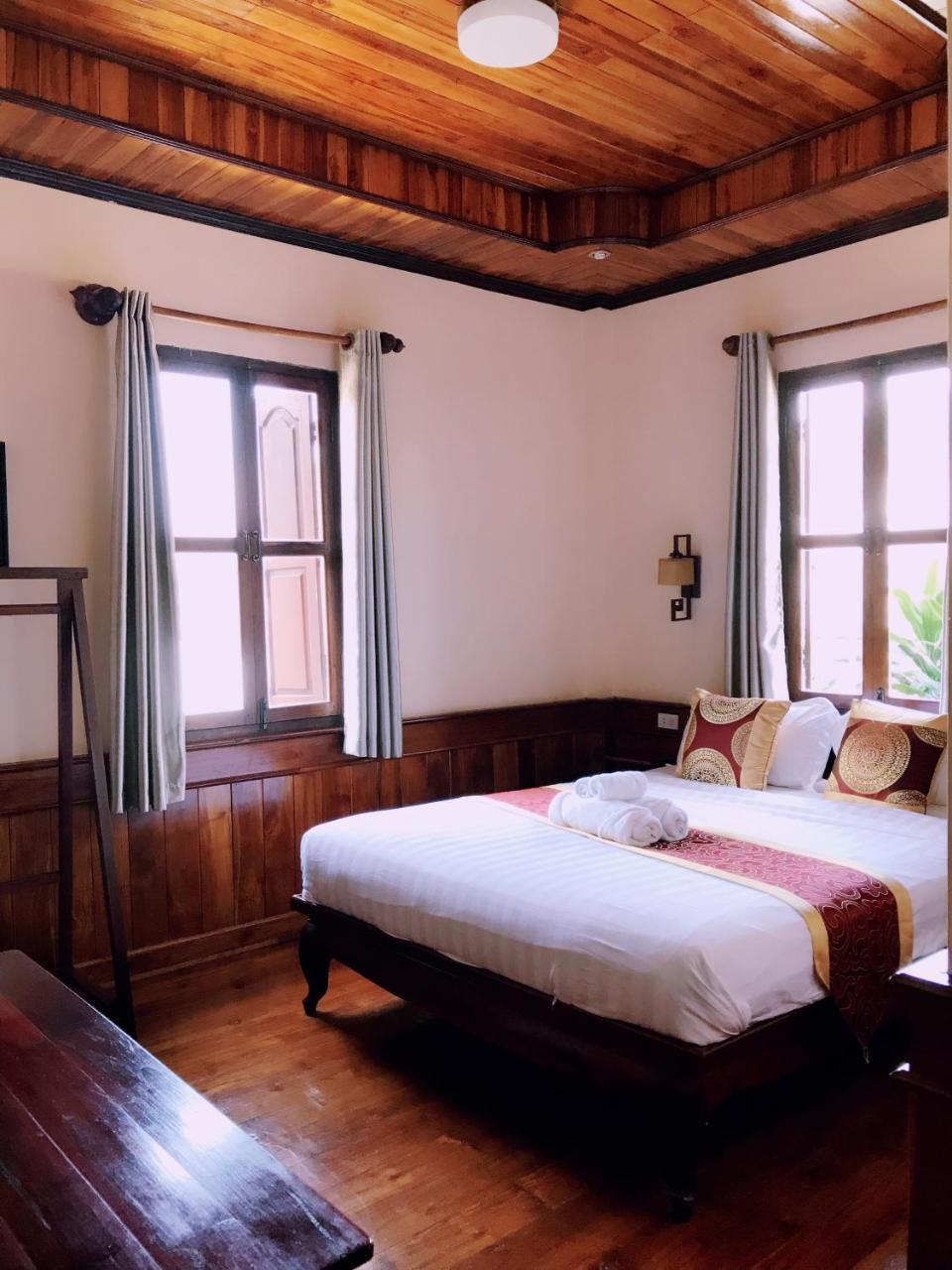 Wisdom Laos Hotel Luang Prabang Exterior photo