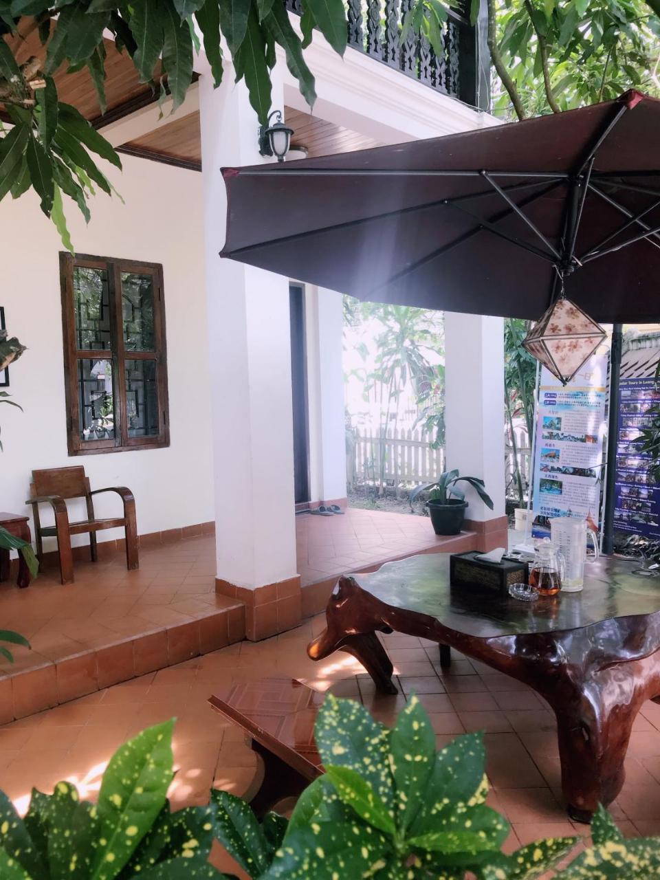 Wisdom Laos Hotel Luang Prabang Exterior photo